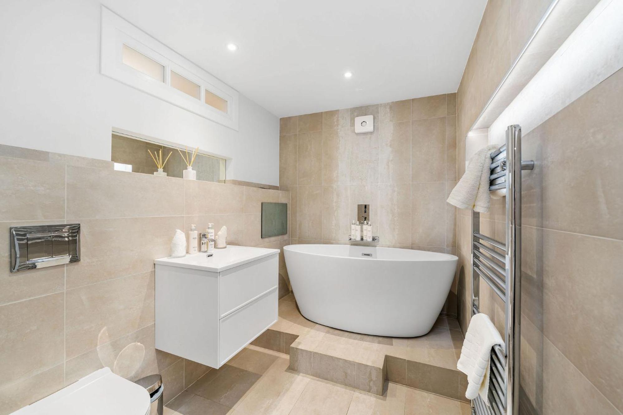 Righ Properties - Luxury West End Artisan Apartment エディンバラ エクステリア 写真